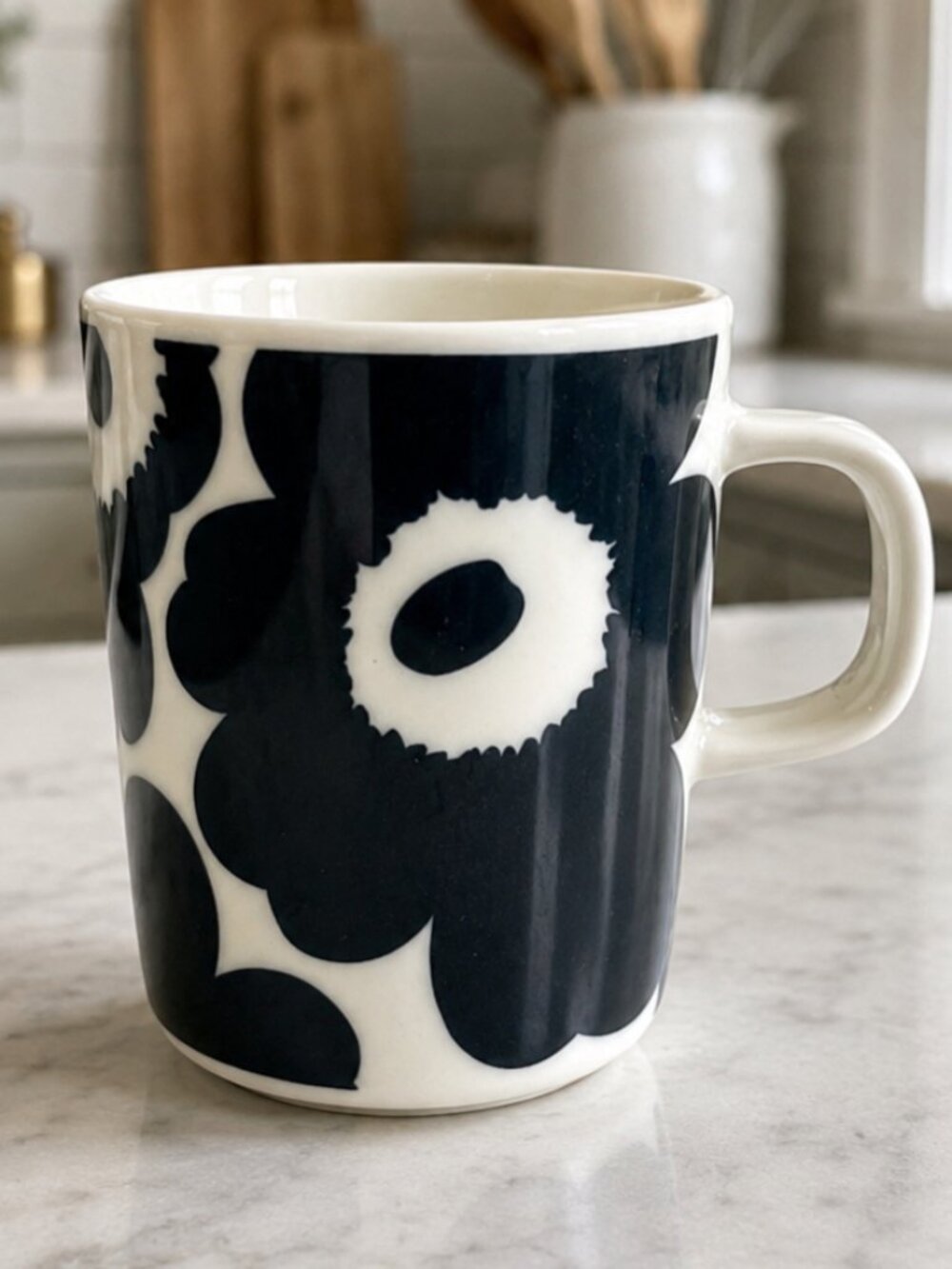 Flower Marimekko Oiva Unikko Mug Cup Black White Stoneware Floral